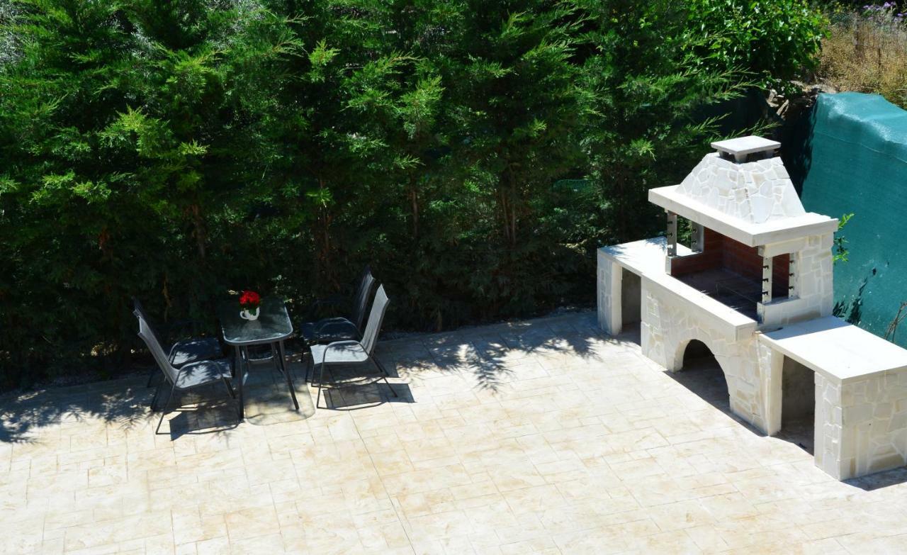 Villa Ikaros Kalamítsion Amigdhálion 外观 照片